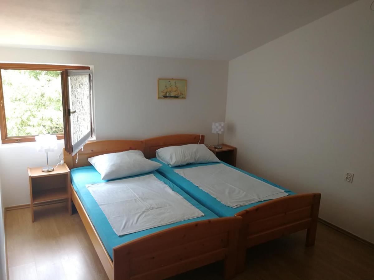 Apartmani Nea Biograd Na Moru Luaran gambar