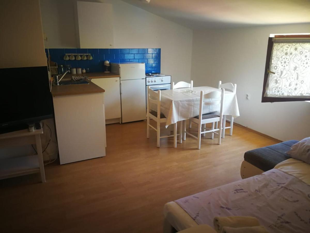 Apartmani Nea Biograd Na Moru Luaran gambar